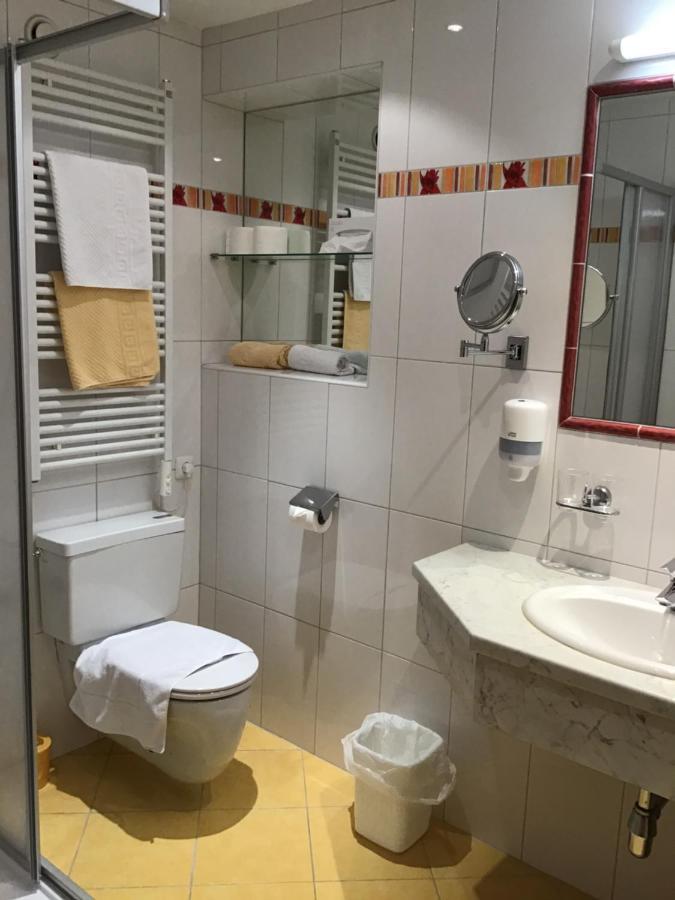Hotel Laendenhof Superior 迈尔霍芬 外观 照片